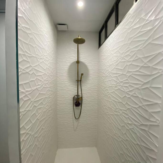 Jolie Appartement En Plein Centre Du Village Les Arcs-sur-Argens Ngoại thất bức ảnh