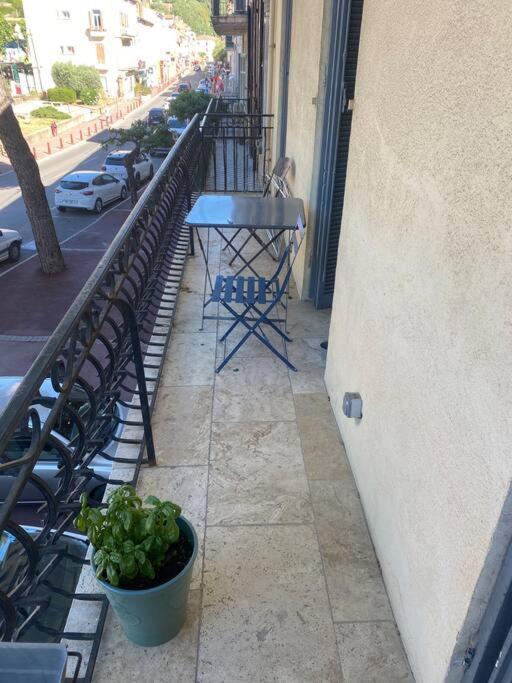 Jolie Appartement En Plein Centre Du Village Les Arcs-sur-Argens Ngoại thất bức ảnh